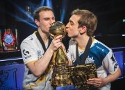江南体育官方入口-LOL-MSI：四战全胜强势登顶，GEN3-2击败T1成功卫冕MSI冠军