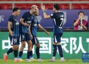 江南体育-乌龙、送点球，武汉三镇2-2憾平成都蓉城，都发生了些什么？的简单介绍