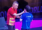 江南体育全站-比赛现场气氛热烈，球员们全力以赴争夺胜利