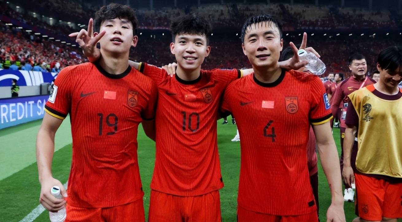国足东亚杯23人预测：年轻球员为主，多位置是新人，王